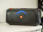 JBL Partybox on The Go 2 Mic