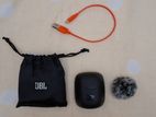 JBL Quantum Stream Wireless Mic USB-C