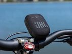 JBL Wind 3 FM Radio / Bluetooth Handlebar Speaker built-in Microphone