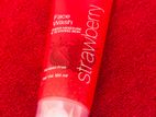 Jovees Face Wash Strawberry