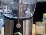 Juicer with Grinder
