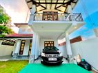 Just 700M To Bus Road An Upstairs Nice Living House For Sale Negombo