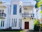 (K157) Three Storey House For Rent in Negombo