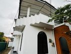 (K357) Two Story House for Rent in Kelaniya