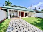 (K442) Elegant Family Home for Sale in Negombo