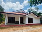 (K547) Single Story House for Sale Seeduwa