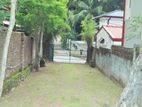 Kaduwela - Peaceful Colonial House for Sale