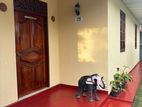 කැලනියෙන් සුපිරි නිවසක්.