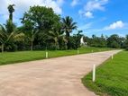 kahathuduwa High wey near suparb land for sale