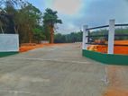 Kalagedihena නගරයෙන් ඉඩමක්