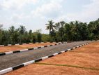 Kalutara ටවුමෙන්ම ගාලුපාරට ඇවිදන දුරින් බිම්කොටස්