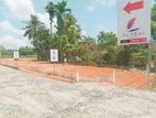 Kandana Luxury Land Plots for Sale Facing Ganemulla Bus Road