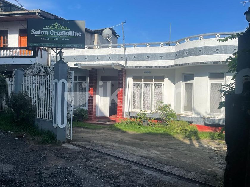 Kandy 12P (2,800sf) Commercial House for Sale Katugastota Town ikman