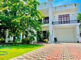 Katunayaka Near Bus Road Superior Luxury Box Modern House For Sale