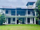 Katunayake - Hotel for sale