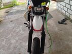 Kawasaki D Tracker 2005