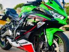 Kawasaki Ninja ZX25R SE 2022