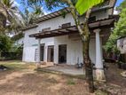 කඩවත මාවරමණ්ඩියෙන් පර්චස් 20ක දෙමහල් නිවස