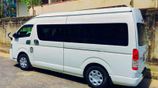KDH 14-09 Seats Luxury A/C Van For Hire
