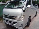 Kdh Super Gl Luxury Van for Rent