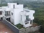 Kelaniya : 5BR (10P) Luxury House for sale in Gonawala.