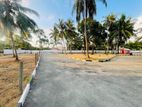 කෙරවලපිටිය Highway Exit එකට නුදුරින් පර්චස් 7.3ක ඉඩමක්