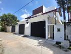 kesbawa 12 perch large bedrooms house for sale .