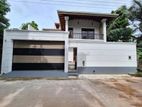 Kesbawa Junction 2st Brand New Luxury House Sale