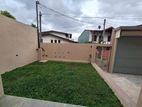 Kesbawa Junction Luxury House for Sale