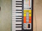 Yamaha Keyboard