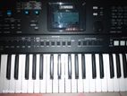 Keyboard PSR E 473