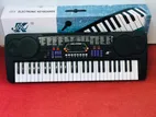 KEYBOARDS / ORGANS BRAND NEW