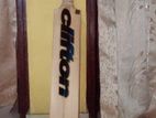 KG bat
