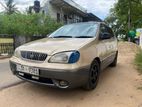 Kia Carens 2000