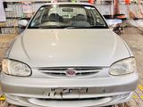 Kia Sephia 2000