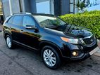 Kia Sorento 1-10 Petrol 2011