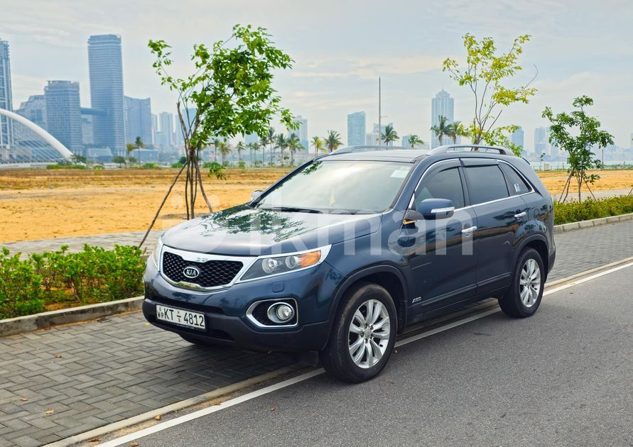 Kia Sorento 1-12 Option 2012 for Sale in Colombo 11 | ikman