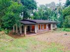 කිරිඳිවැල – වතුරගමෙන් සුවිශාල ඉඩමක් සමඟ නිවසක් / DU 10757