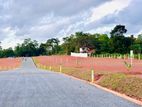 කළුතර නගරයට ලගම ඉඩම