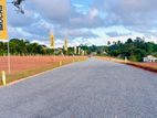 කළුතර නගරයට ලඟින් බිම් කොටස්