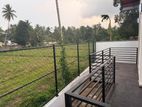 කඳානට නුදුරින් නිස්කලංක පරිසරයක පිහිටි නවීන තනිමහල් නිවස විකිණීමට.