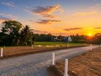 කොළඹ ඇඹුල්ගම ප්රදේශයෙන් අගනා නේවාසික ඉඩම් කැබලි විකිණීමට