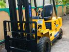 Komatsu FD20 Forklift