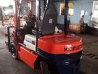 Komatsu Fd25-11 Forklift 2.5 Ton