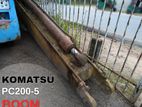 KOMATSU PC200-5 BOOM