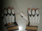 Cricket Gloves