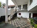 KOTTAWA MAKUBURA 2BR UPSTAIR HOUSE RENT WITH FURNISHED