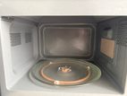Krypton Microwave Oven