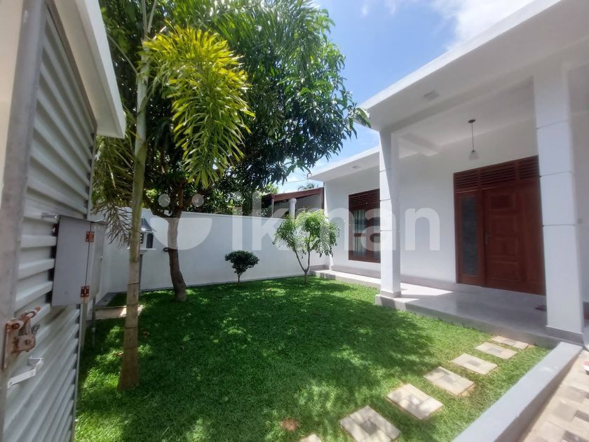 (KSR-786) VALUABLE SINGLE STOREY HOUSE FOR RENT IN POLGASOWITA | ikman