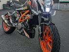 KTM 390 2016